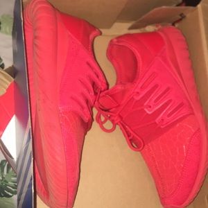 Adidas Tubular